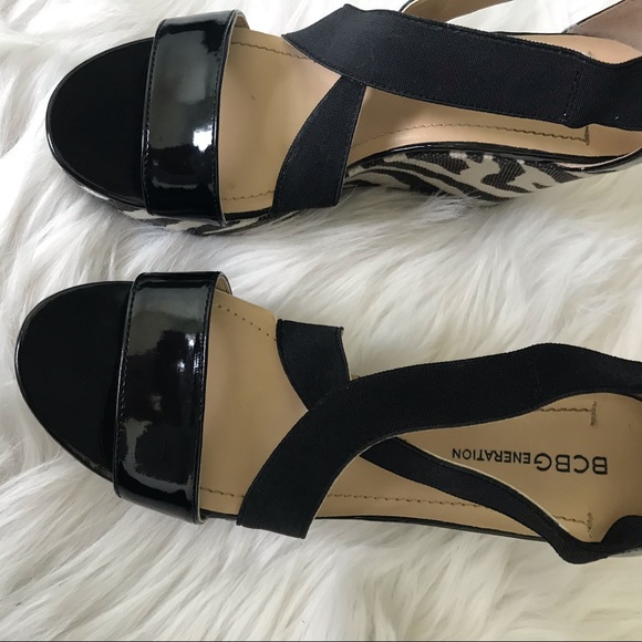 BCBGeneration Black Shiny Patent Leather Wedges - Picture 7 of 7